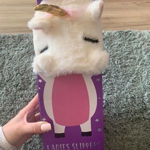 New in Box Unicorn Slippers - size Large (8-9)